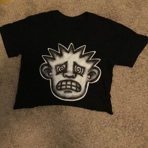 VINTAGE Y2K “FREIGHT FACE” CROPPED TEE (BLACK)